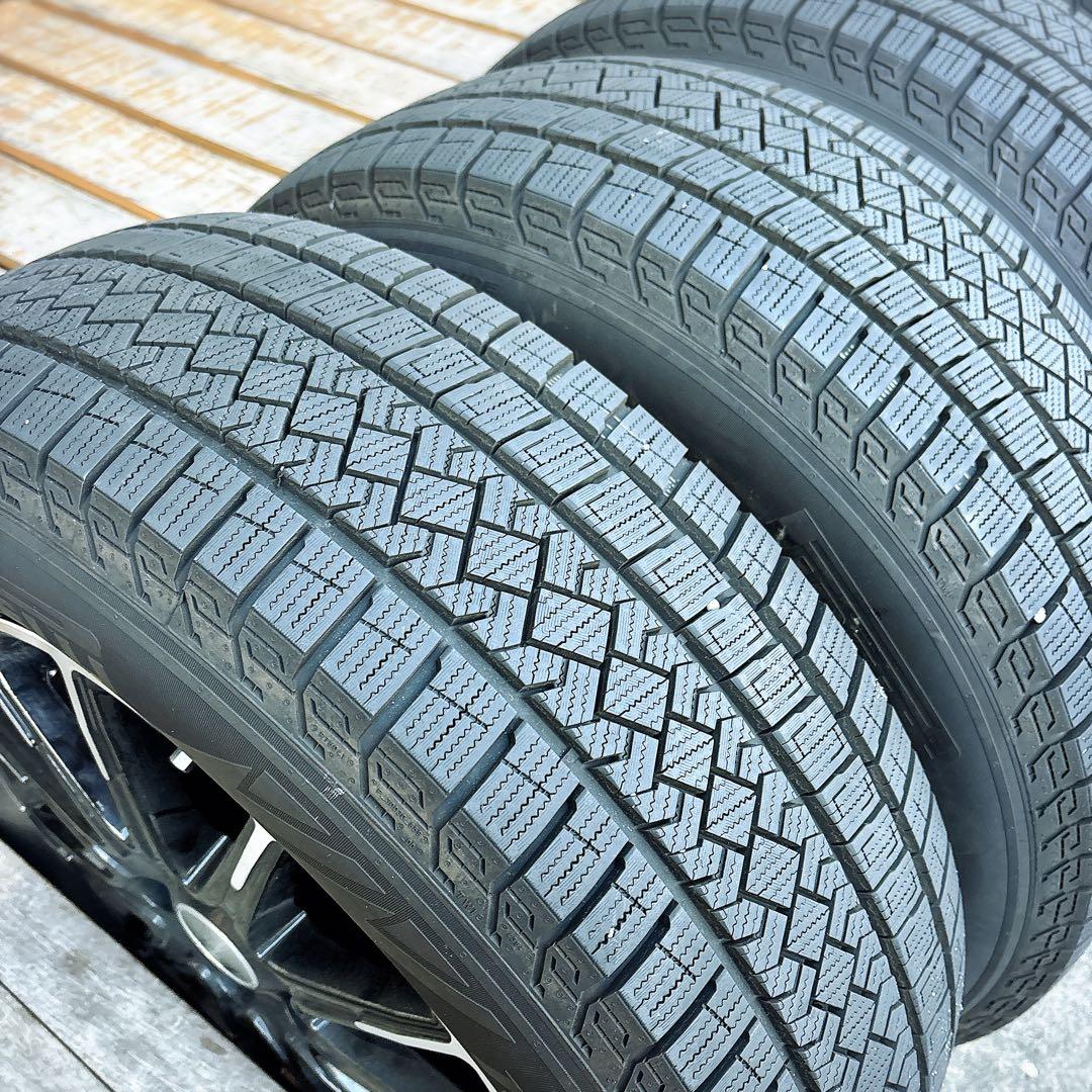 【2024年製】 スタッドレスタイヤ ピレリ アイスゼロ 215/65/R16