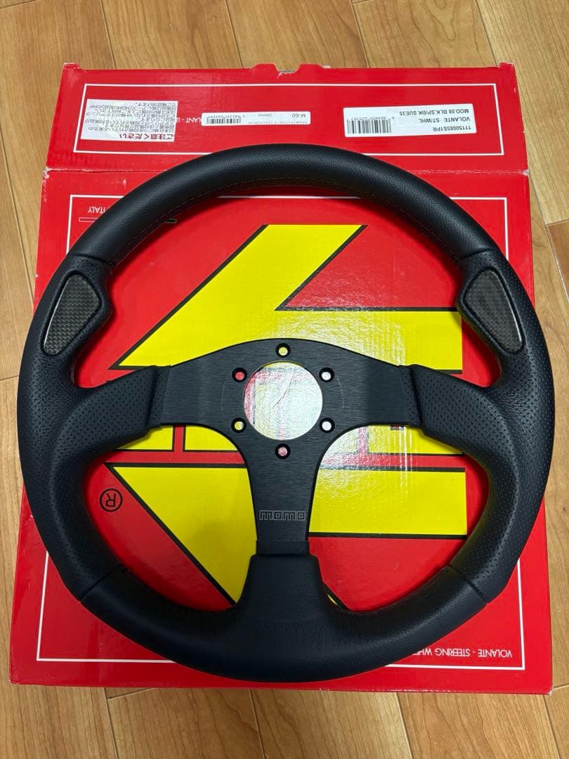 MOMO ステアリング　JET 350mm JET (350mm) momo(モモ)のステアリングの口コミ・パーツレビュー｜みんカラ