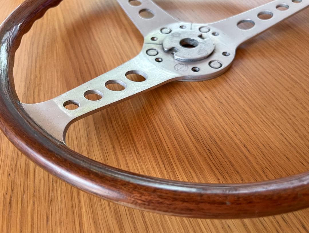 レスレストン グランプリ ウッドステアリング 390mm カラー付き 当時