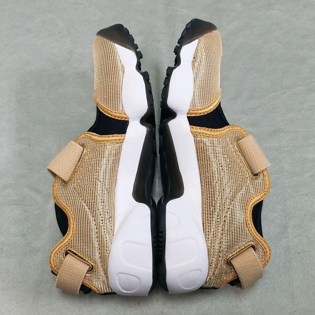 ナイキ エアリフト 足袋 スニーカー サンダル ゴールド 金 黒 タビ