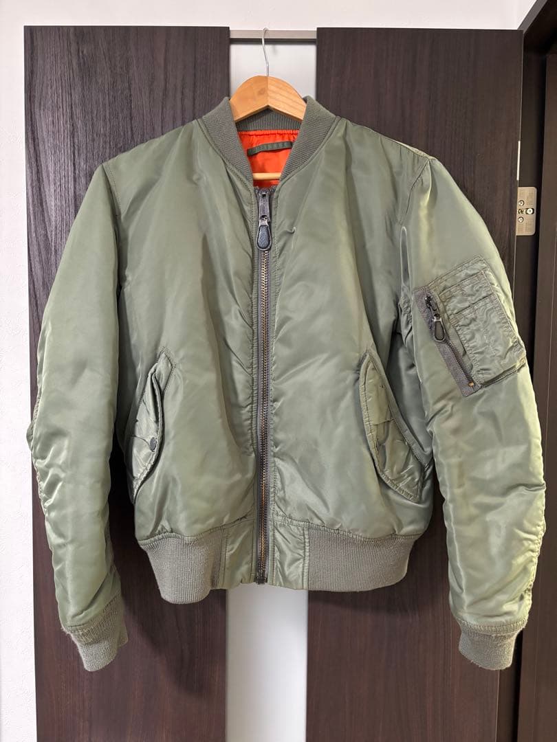 AVIREX MA-1 フライトジャケット オリーブ Amazon.co.jp: AVIREX