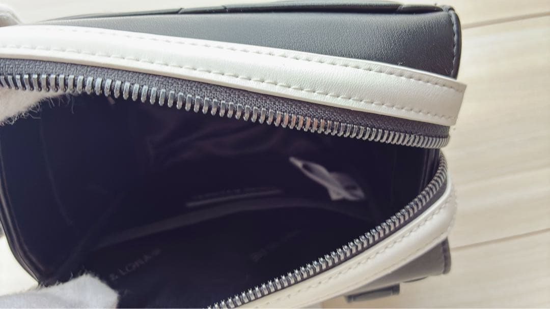 マークアンドロナ】2WAYウエストポーチ - メルカリ