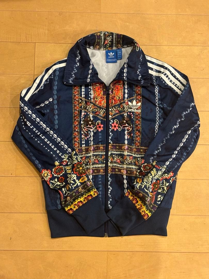 希少 アディダス×ファーム コラボ トラックジャケット 花柄 ボタニカル