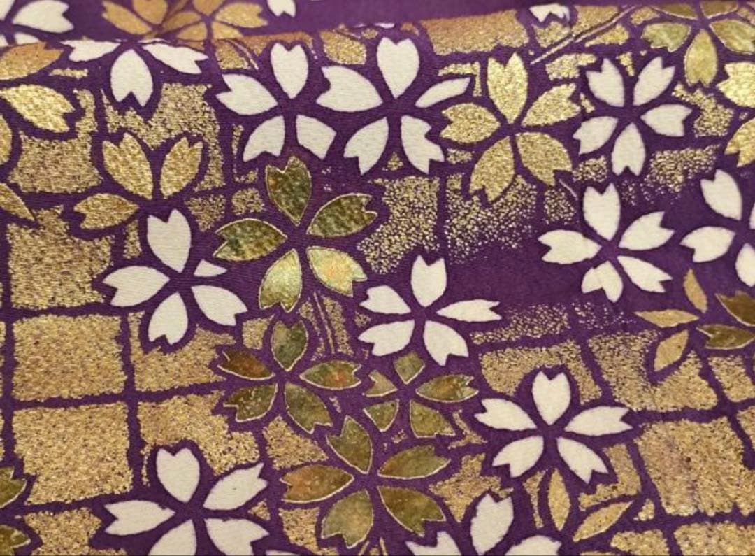 振袖 フルセット6点サイズM〜L流水舞桜文 金彩 正絹の通販はau PAY