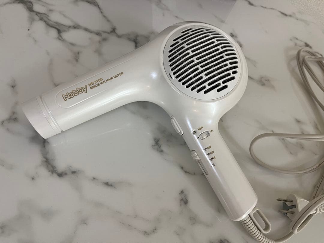 プロ仕様 美品Nobby ノビーNB3100 ホワイト 1500w 廃盤 業務用 - メルカリ