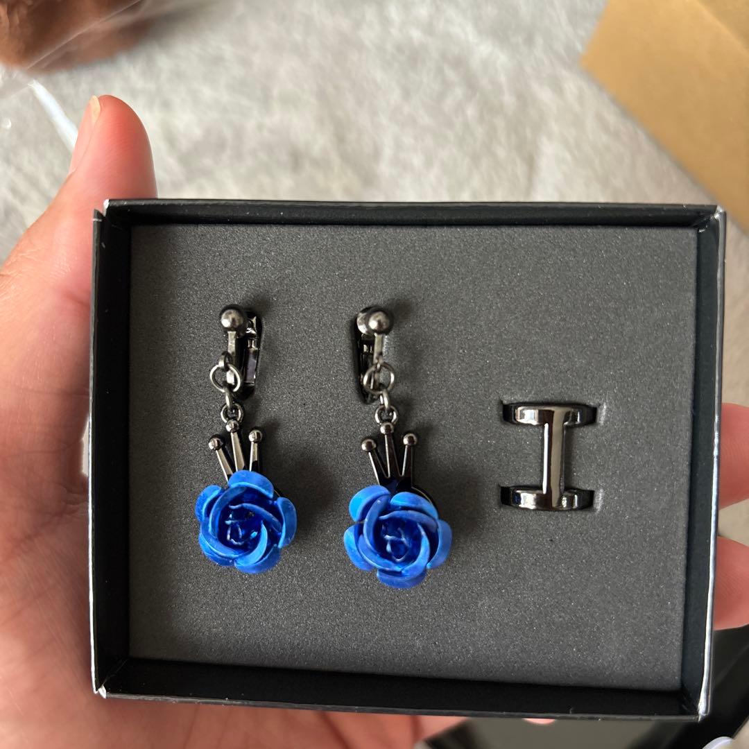 ADO ファッショナブルイヤリング - メルカリ