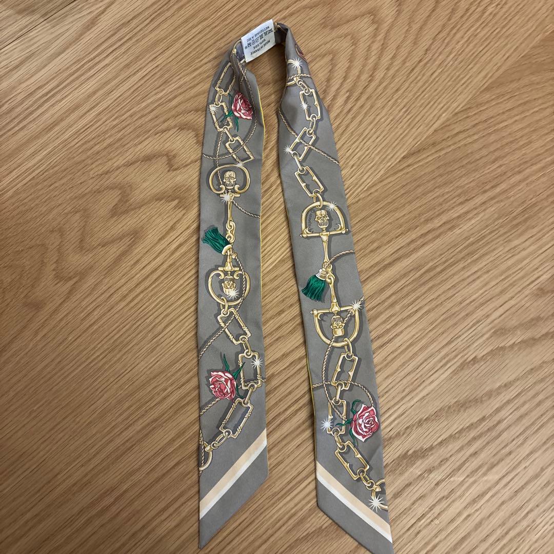 HERMES エルメス ツイリー シルクスカーフ グレーとイエロ