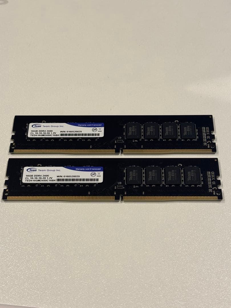 メモリー TeamGroup DDR4 2400MHz 32GB DARK DDR4 DESKTOP MEMORY GRAY 32GB(4x8GB) 2400MHz CL14 | TEAMGROUP