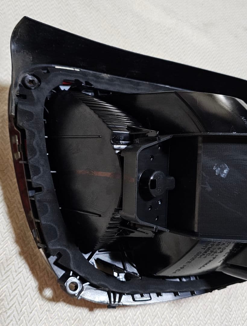 BMW[MINI テールランプ 左側 赤 7297413-13 xm20 - メルカリ