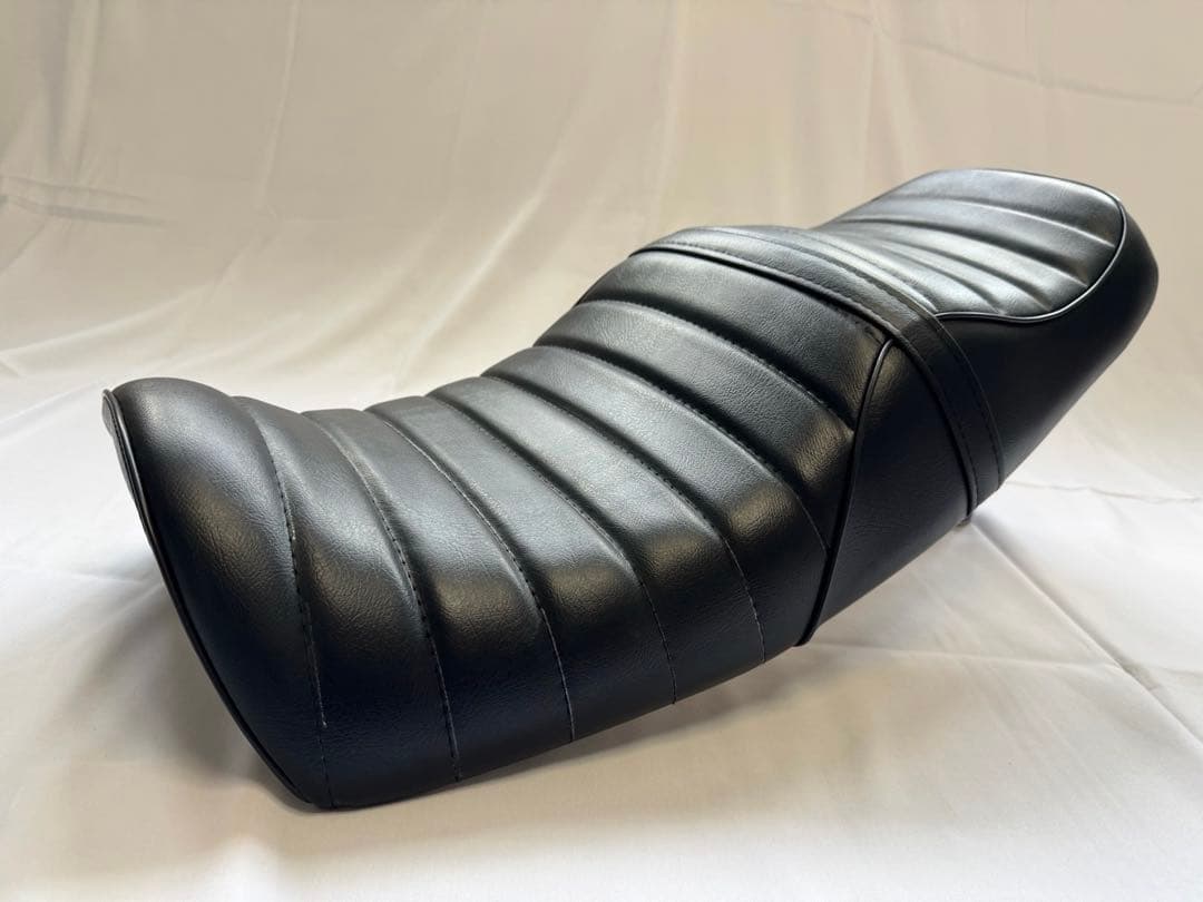 cb400sf タックロールシート nc39 nc42 ビンテージ風 専用 - メルカリ