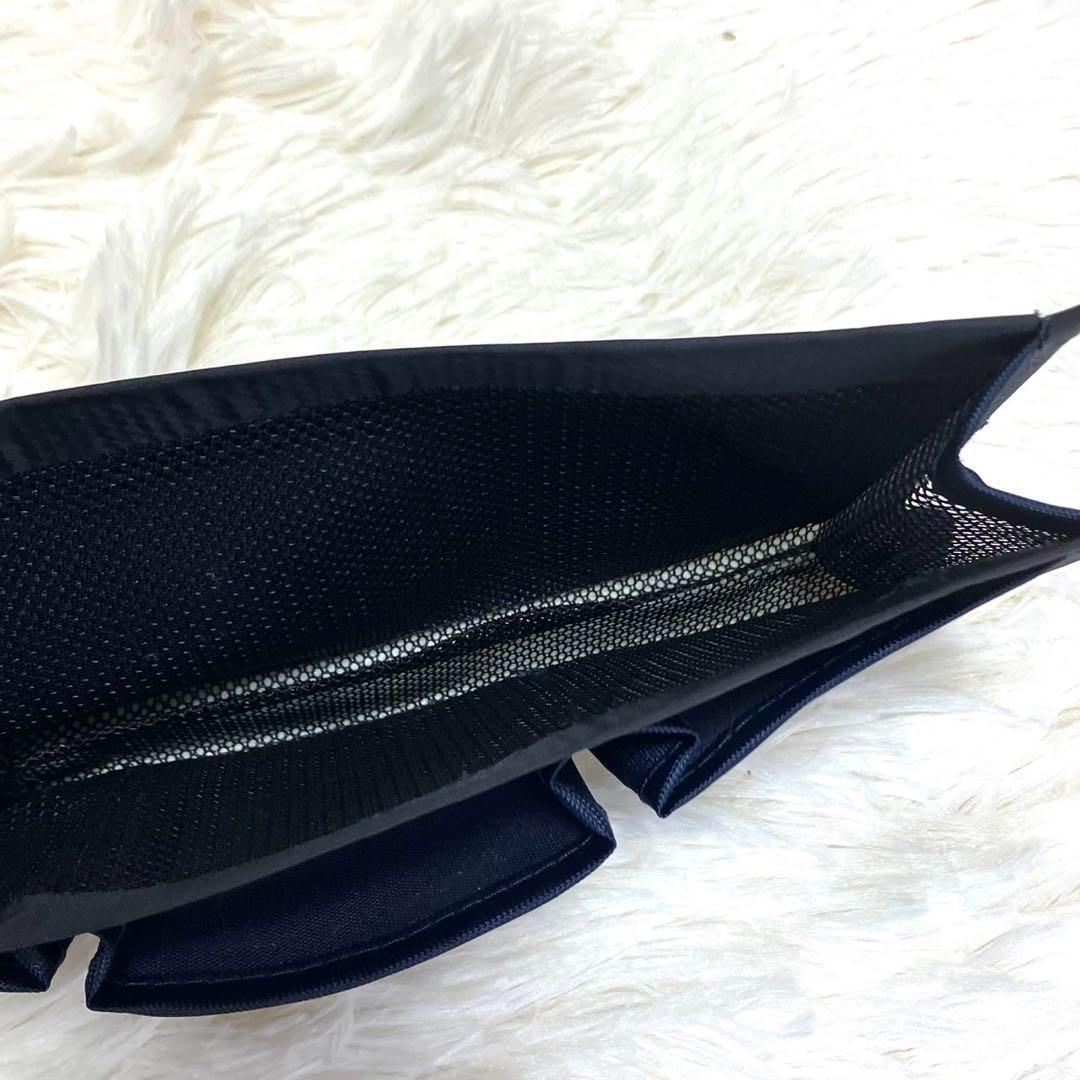 極美品】ロベルタディカメリーノ ミヌエット ショルダーバッグ