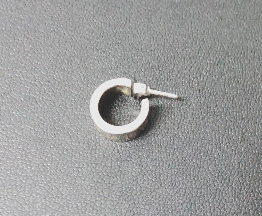 Maison Margiela Logo ナンバー シングルピアス Maison Margiela (メゾンマルジェラ) ナンバリング カレンダー ロゴ