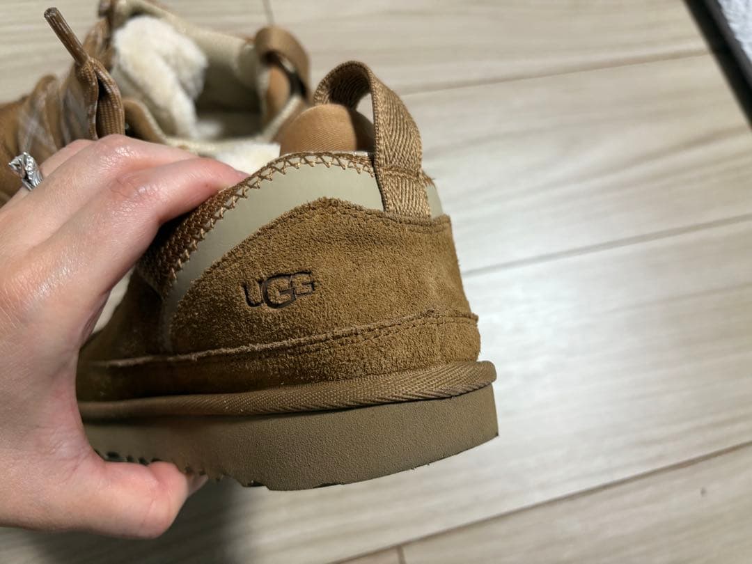 UGG Lowmel スニーカー 23.5cm