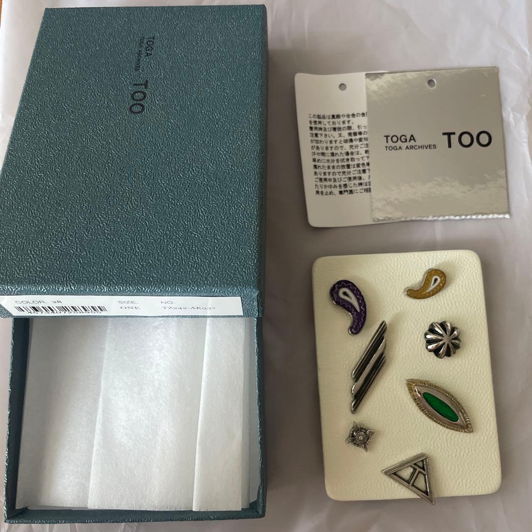 toga トーガ Metal pin set TZ242-AK937 ピンズ - メルカリ
