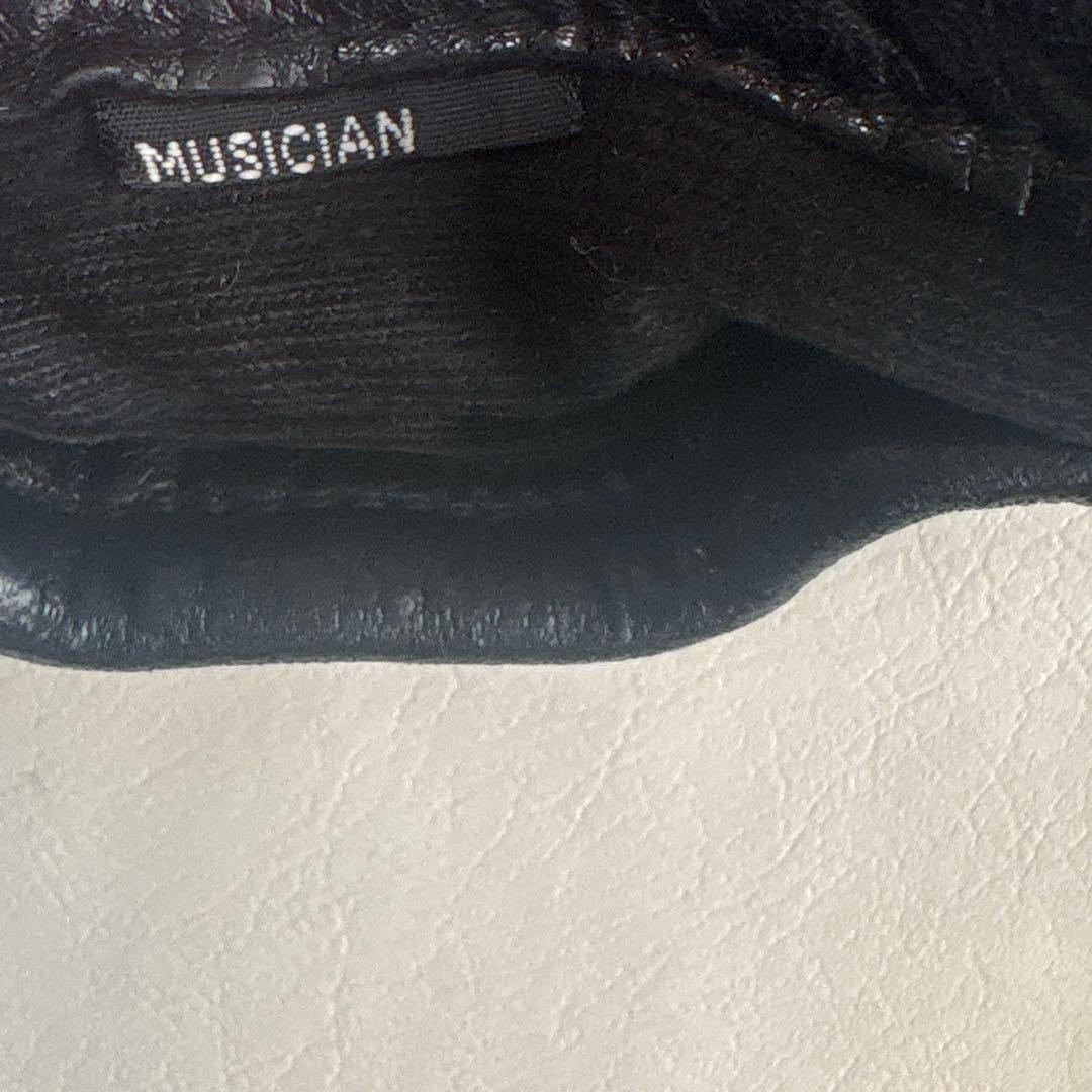 ラッドミュージシャン レザー手袋 スタッズ ブラック - メルカリ