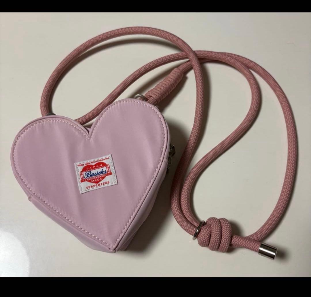 BASICKS × OUTDOOR PRODUCTS ハートミニショルダーバッグ - メルカリ