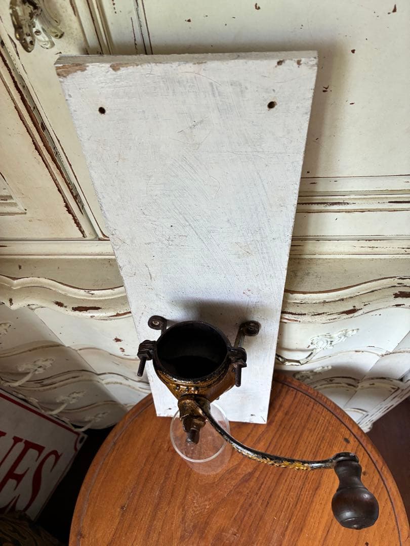 アンティーク 壁掛けコーヒーミル グラインダー 本体のみ 金色100年