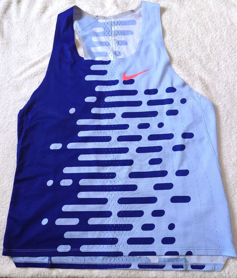 NIKE エアロスイフト シングレット XL - メルカリ