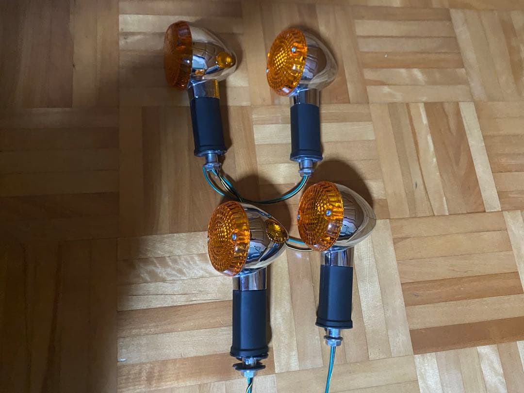 W800ストリート純正オレンジ 丸型ウィンカー 4個セット - メルカリ