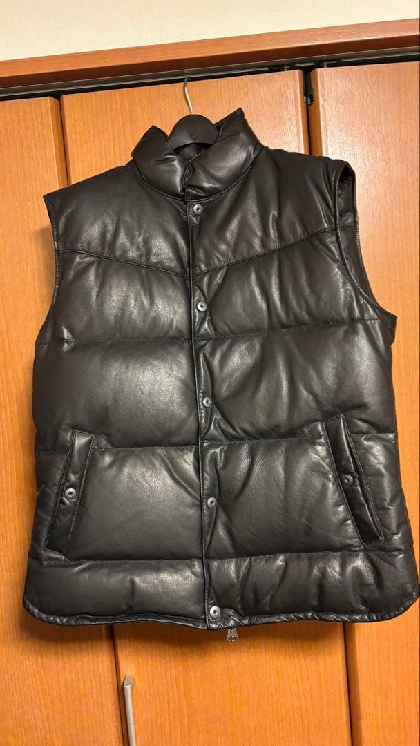 BACK LASH ブラック ダウンベスト Lサイズ ISAMU KATAYAMA BACKLASH - Kangaroo Polish White Goose Down Vest