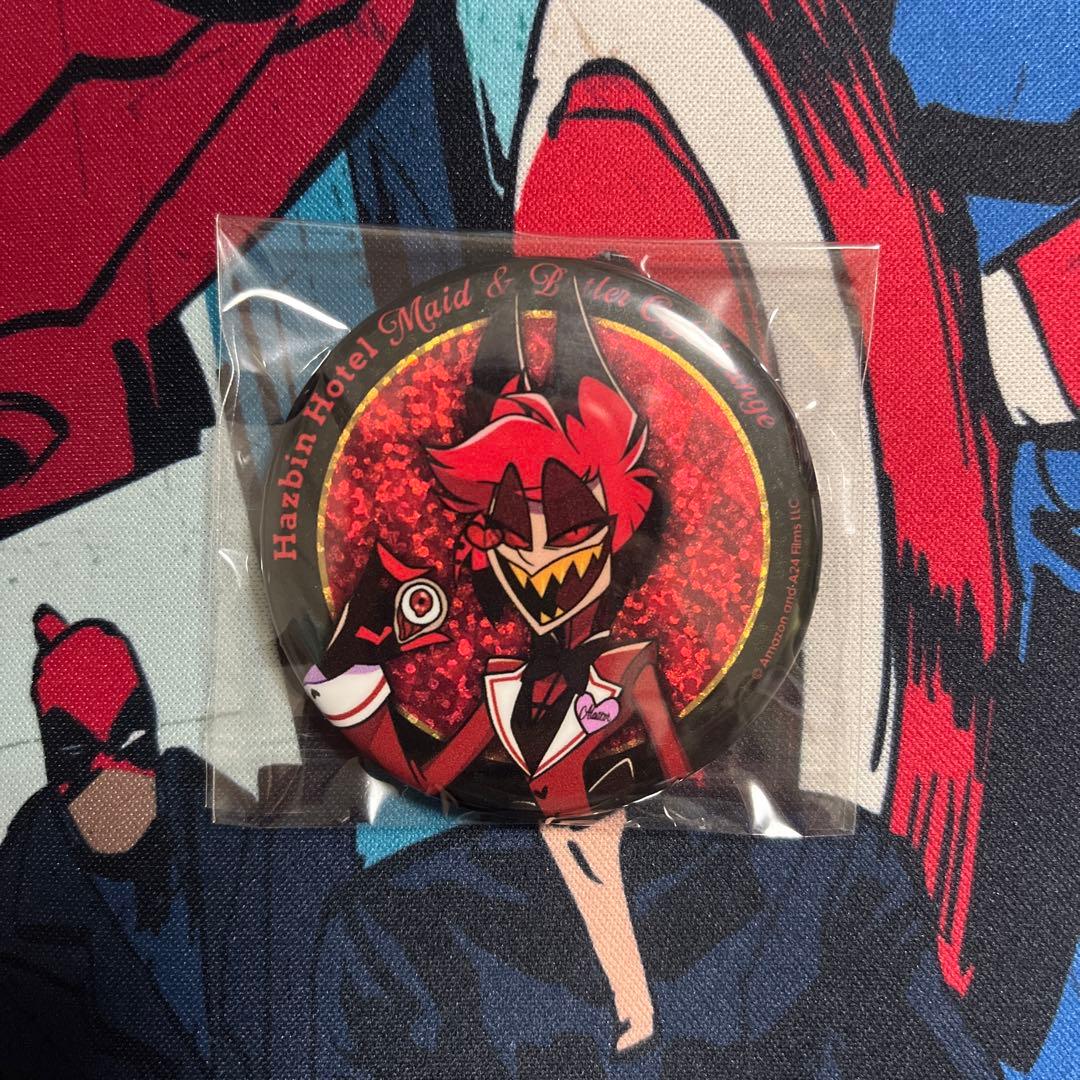 ハズビンホテル アニメイトカフェ アラスター 缶バッジ - メルカリ