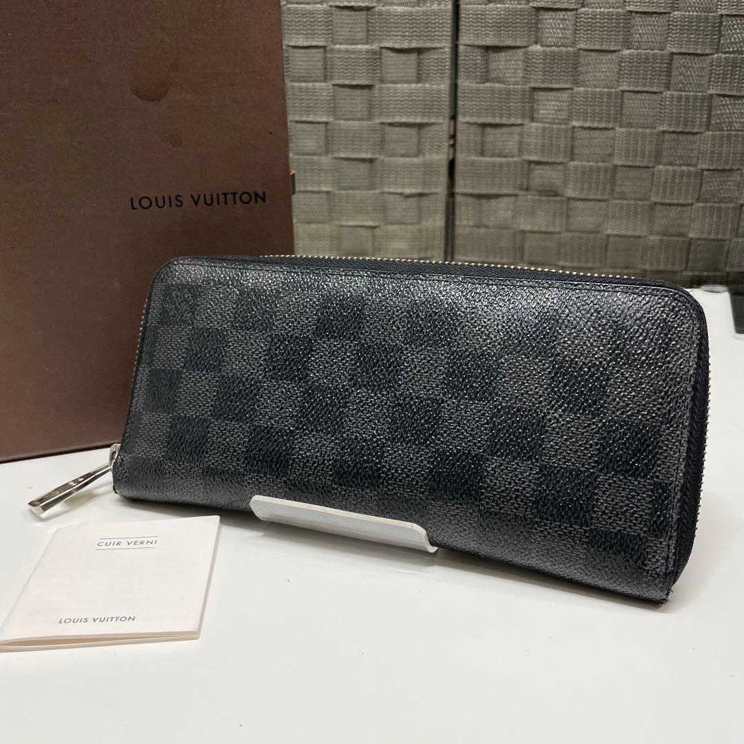 じ*こ様 LOUIS VUITTON ダミエグラフィット 長財布　ヴェルティカル ルイヴィトン ダミエ グラフィット ジッピー・ウォレット・ヴェル