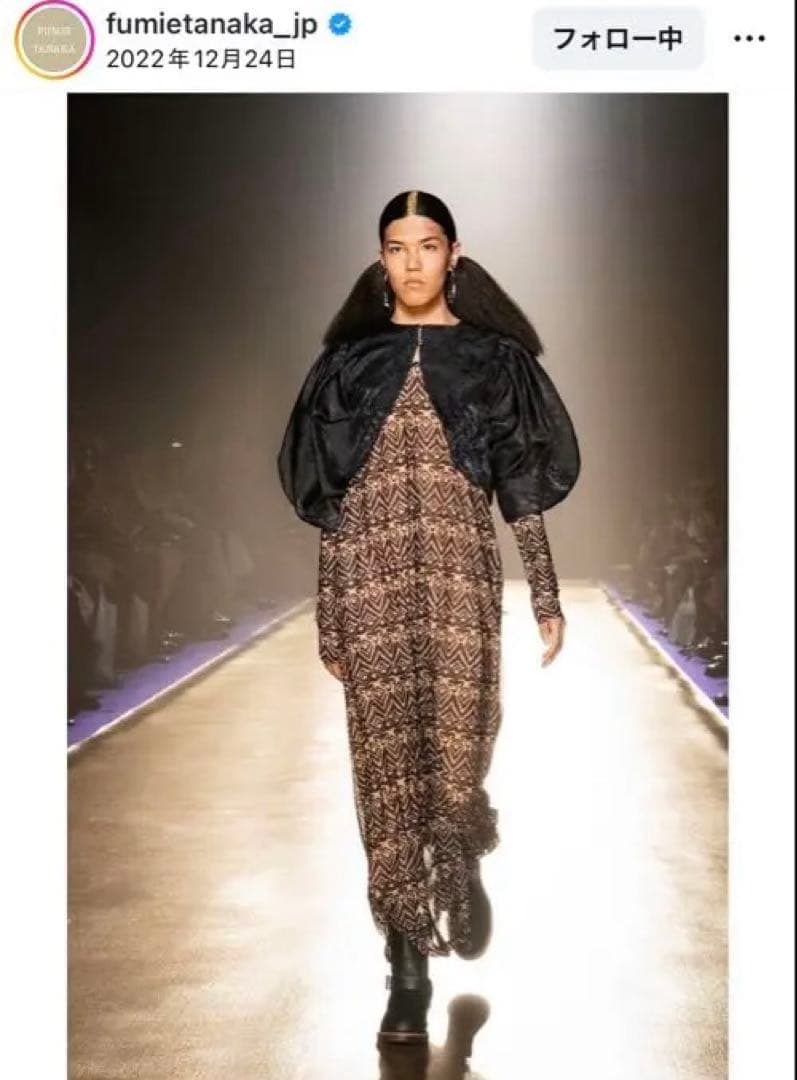 FUMIE=TANAKA ワンピース FUMIE TANAKA】 pleats neck OP – ONENESS ONLINE STORE