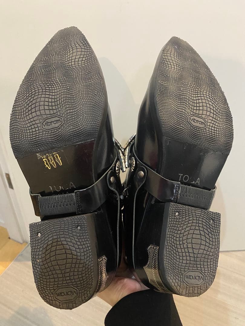 ☆TOGAPULLA☆本革バックルブーツ38美品 - メルカリ