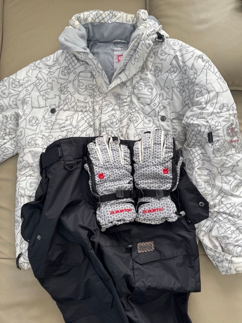 スノボバートン6点セット バック ボード ウエア上下 ブーツ27cm グローブ