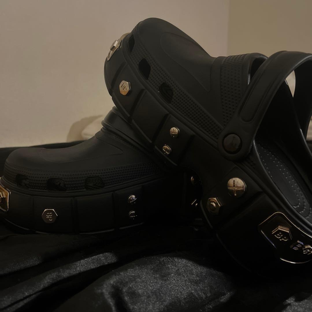 大幅値引き中！【新品】クロックスサンダル 楽天市場】【200円OFFクーポン/15％OFF/2025春夏新色追加】 クロックス