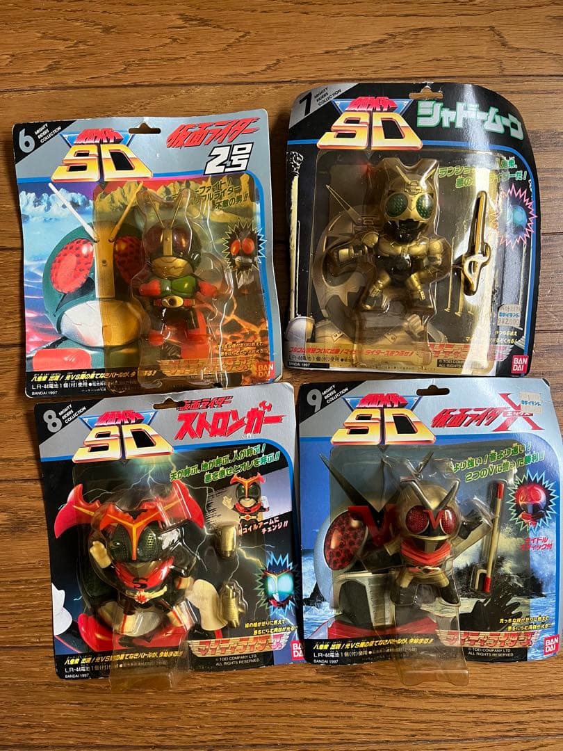 未開封　仮面ライダー SDフィギュアセット 4体 Amazon.co.jp: TAMASHII NATIONS S.H.フィギュアーツ 仮面ライダーZX