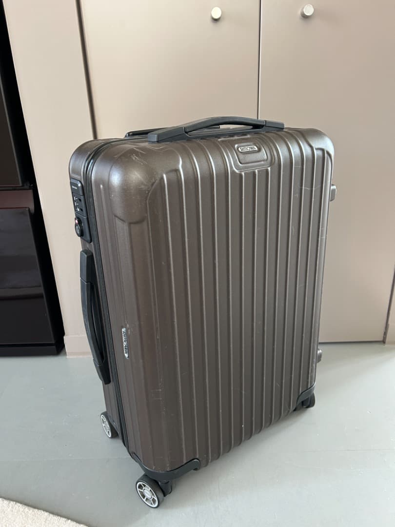 【廃盤】RIMOWA リモワ　SALSA サルサ RIMOWA】廃盤品 Salsa Cabin Plus ブラック 4輪 (RIMOWA/スーツケース