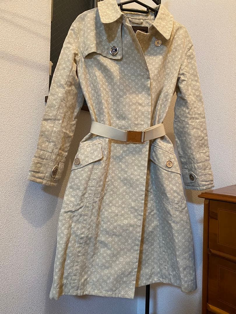 【ルイヴィトン　レディースコットン100% 正規品　ベージュ トレンチコート】 LOUIS VUITTON - 美品 ルイヴィトン LOUIS VUITTON トレンチコート 裏