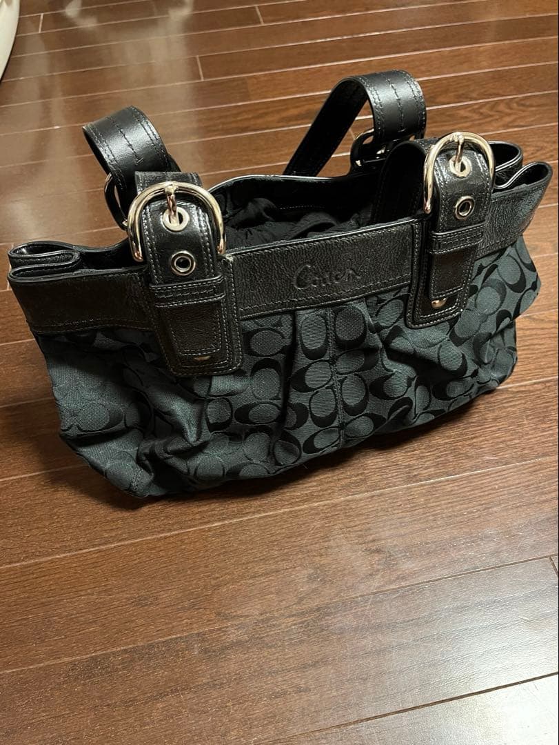 R*a様 COACH ブラックレザー　トートバッグ 中古・古着通販】COACH (コーチ) レザートートバッグ ブラック