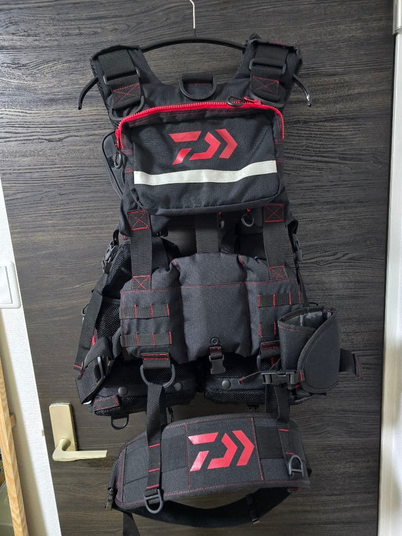 DAIWA DF-6107（ベンチクールゲームベストIII）☆ジョニーケイジ☆様