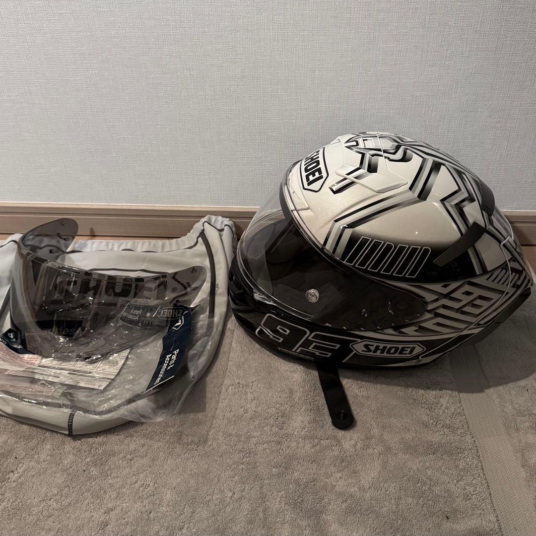 SHOEI X-Fourteen 白 MARQUEZ4 Mサイズ ヘルメット Shoei X-Fourteen Marquez 4 Helmet White - MotoDirect.com