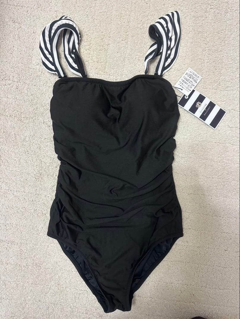 ボーダーズアットバルコニー　水着　最終値下げ