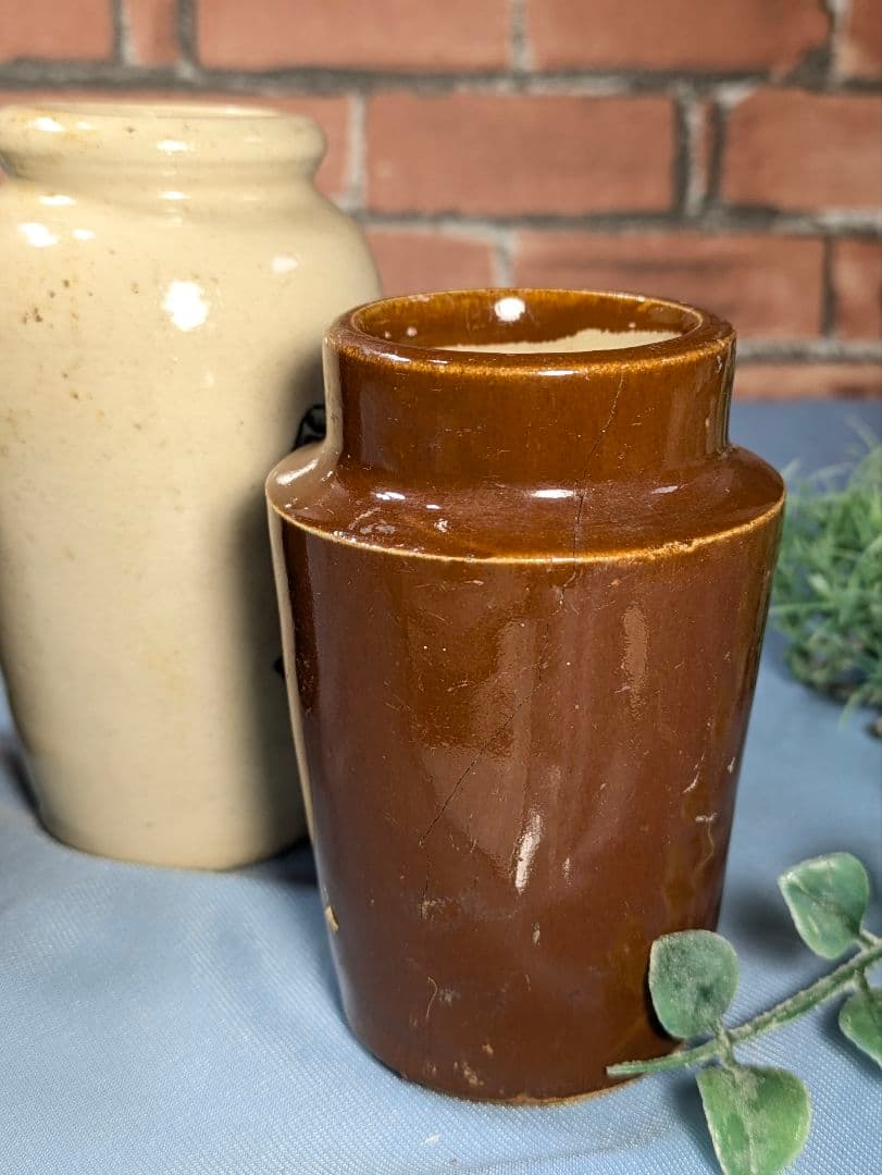 イギリス アンティーク 陶器製 ボトル 3本セット 34B - メルカリ