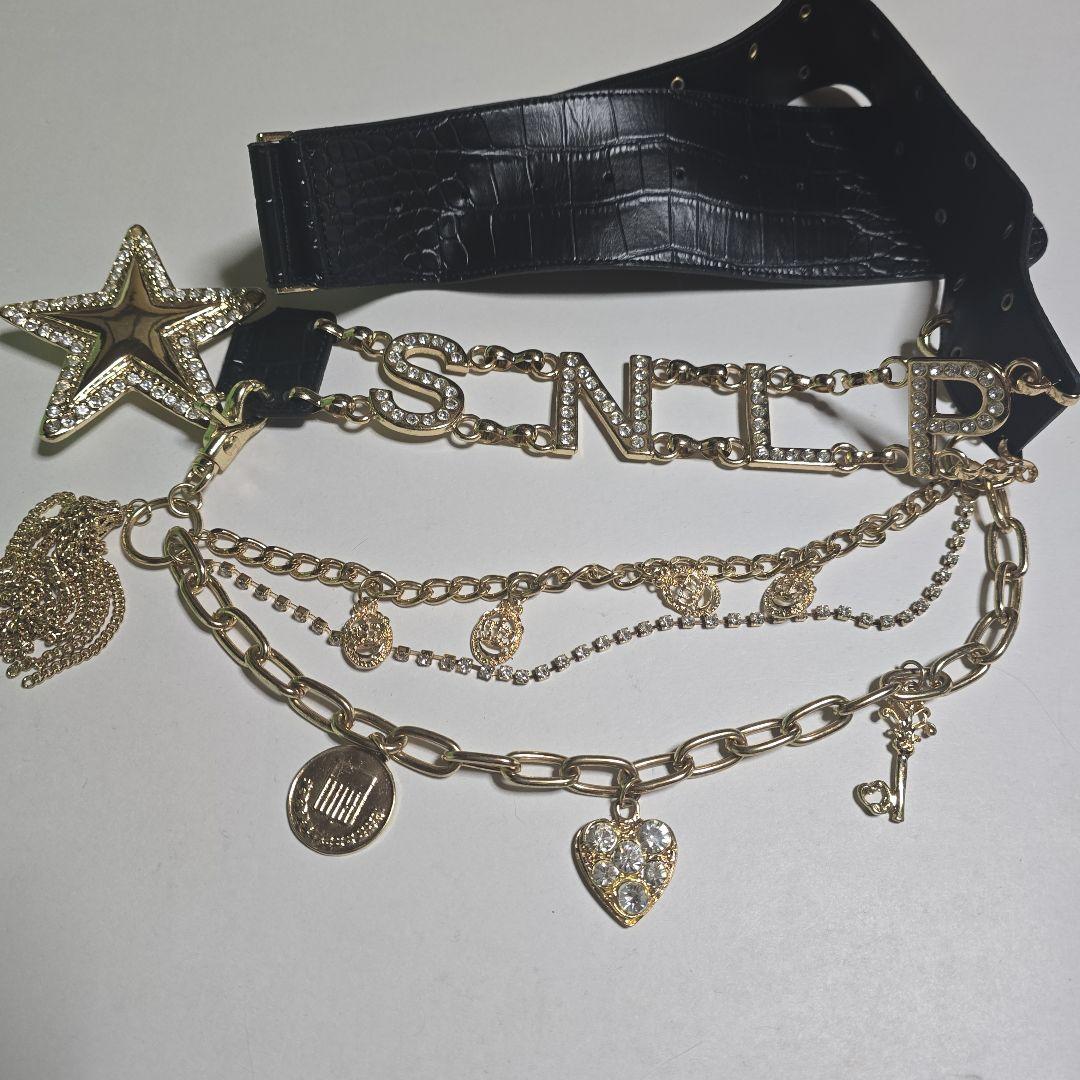 激レア　スキニーリップ　スター黒ベルト　Y2K 激レア スキニーリップ スター黒ベルト Y2K 希少】 スキニーリップ