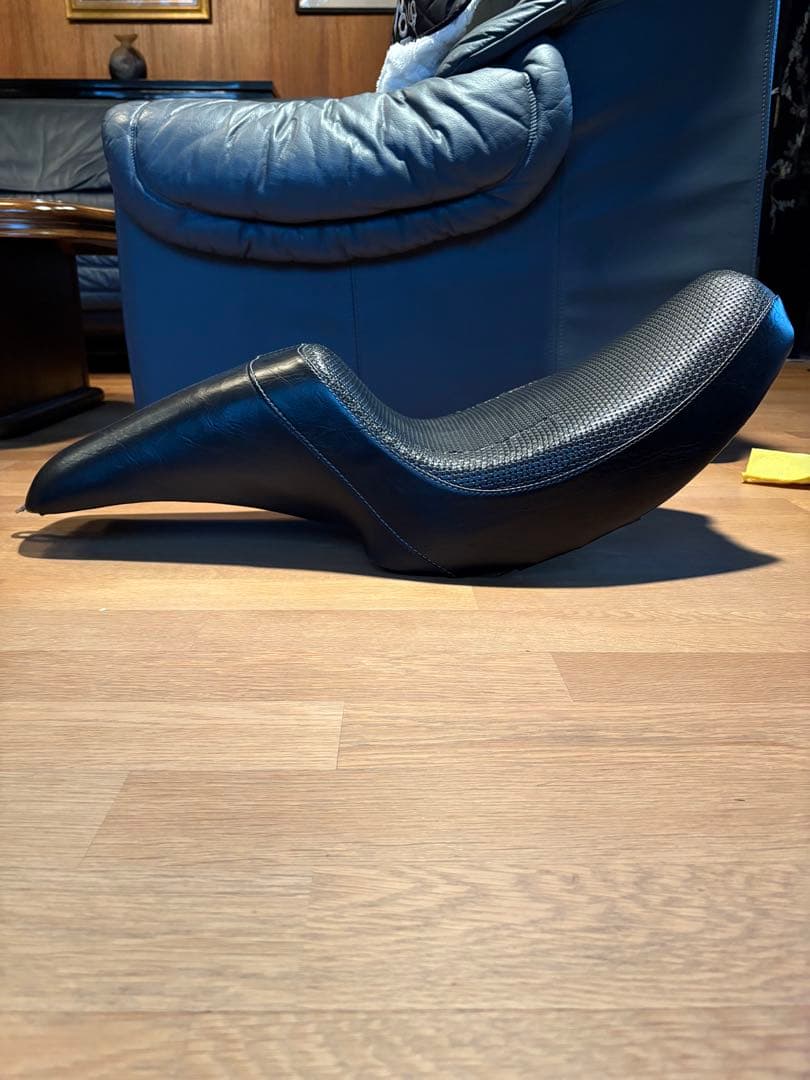 FXRシート　ガンファイター　本革　コルビン　FXR ショベル　エボ FXRシート ガンファイター 本革 コルビン FXR ショベル エボ - メルカリ