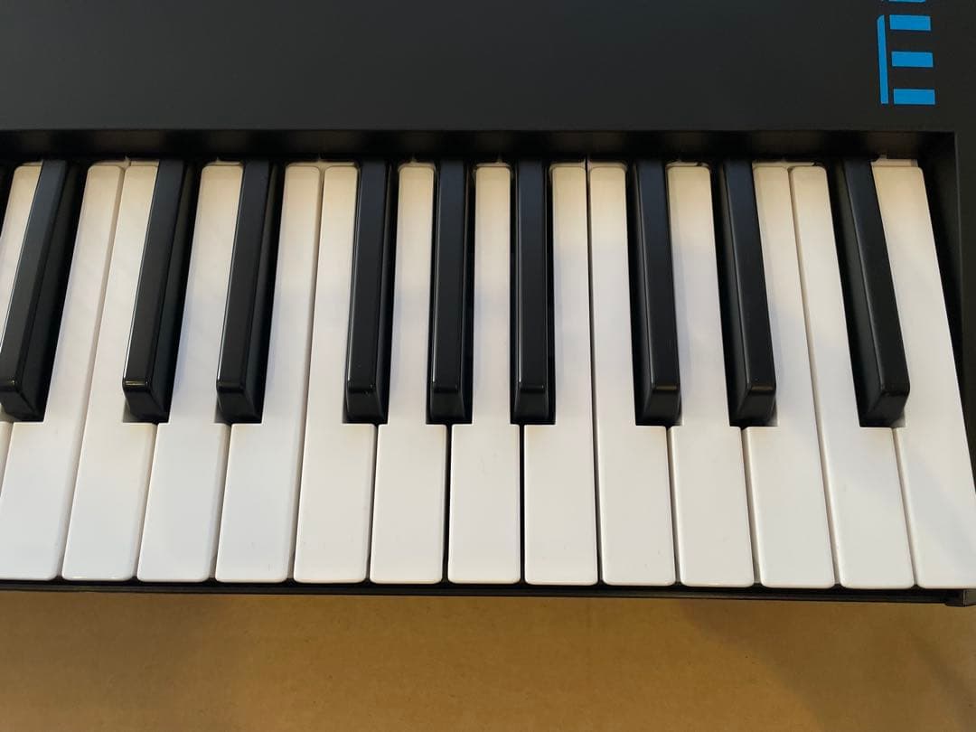 YAMAHA MODX7 76鍵シンセサイザー 純正ソフトケース付き - メルカリ