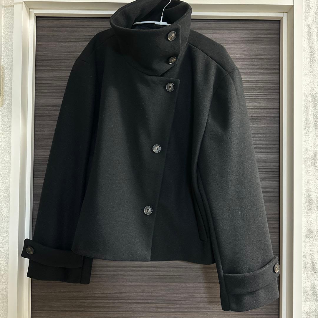 完売品ZARA ショートハイネックコート ブラック - メルカリ