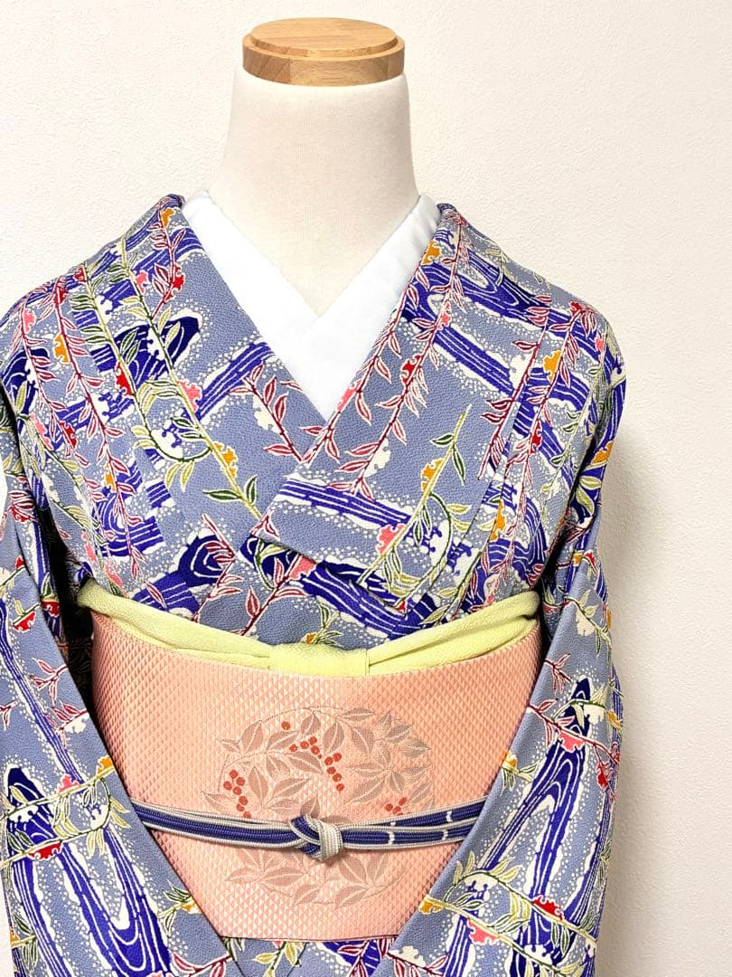 セット　小紋雪持ち柳と流水＋名古屋帯紅白南天 塩瀬名古屋帯「雪持ち笹と南天」 - きものサロン逸美