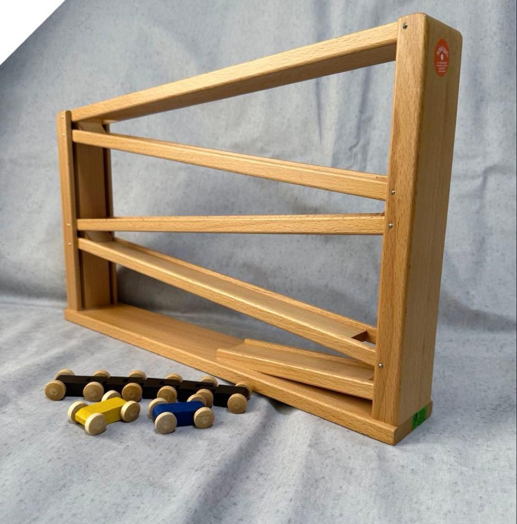 ベック社 トレインカースロープ ドイツ 知育玩具 クネクネバーン 車