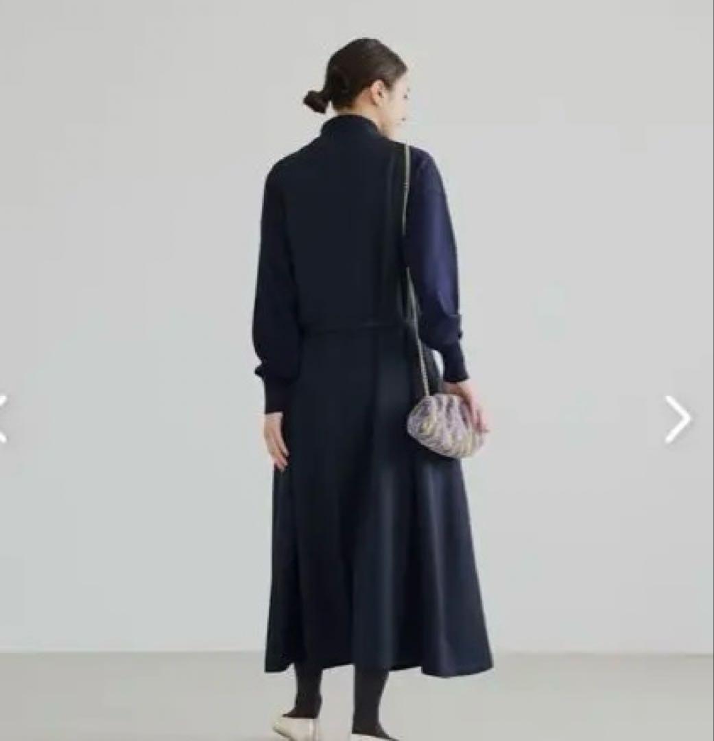 品よくまとまるジャンパースカート（ベルト付き） / ダークネイビー（S