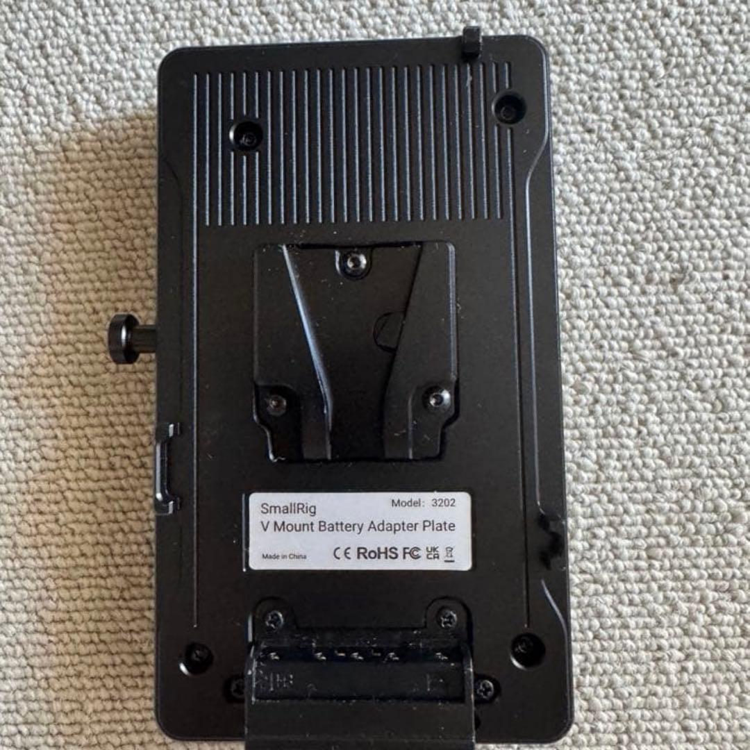 SmallRig 3203 Vマウント バッテリー プレート - メルカリ