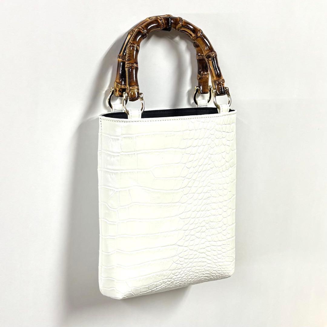 牛革クロコ型押し バンブー手提げ 小 白色 ◇ 竹手バッグ神輿祭り