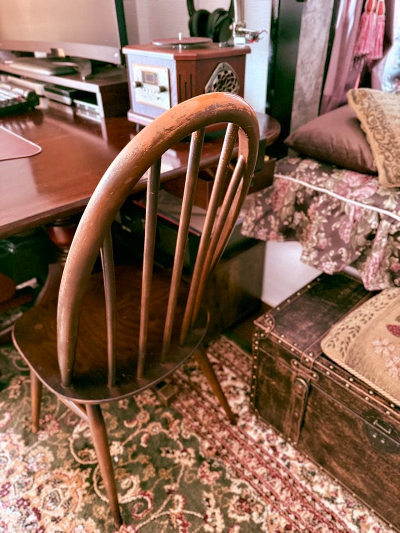 ヴィンテージ極まる《 名品 アーコール クエーカーチェア 》