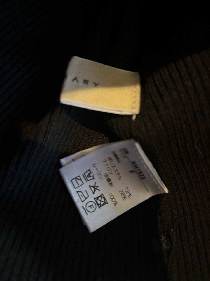 正規品 ANDMARY Mary turtle knit tops black - メルカリ