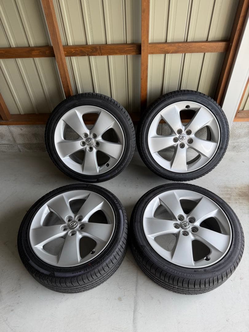 プリウス　30 ツーリング　純正　17インチ　ホイール　215 45 17 30プリウス純正17インチスタッドレスセット入庫です。 プリウス